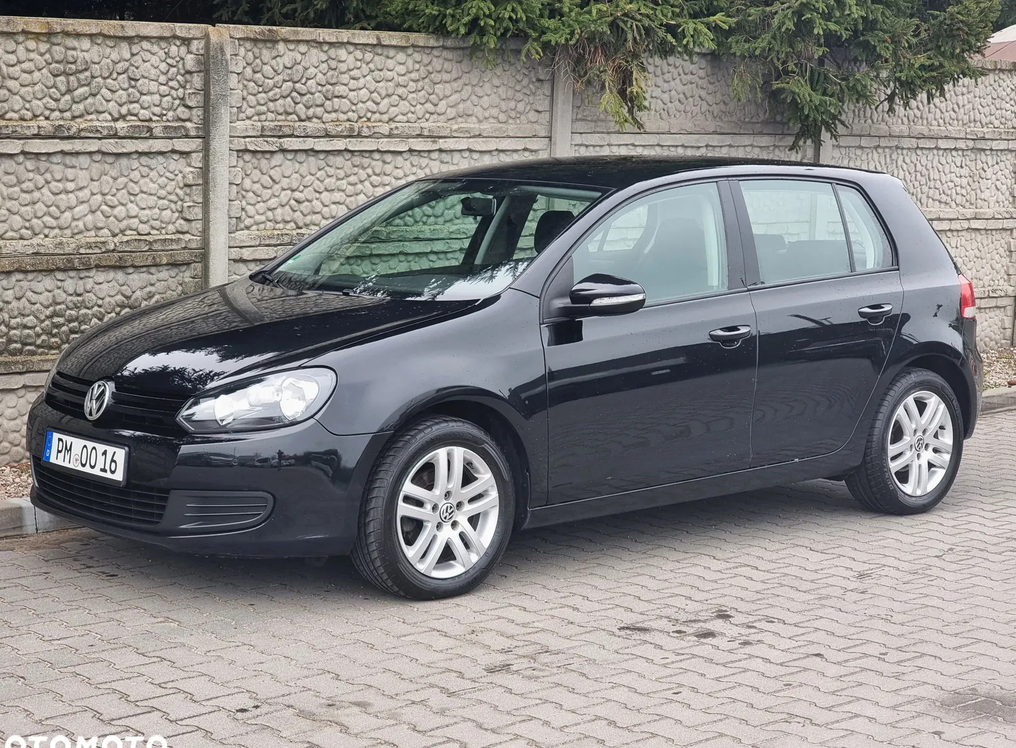 samochody osobowe Volkswagen Golf cena 25900 przebieg: 78239, rok produkcji 2009 z Kielce